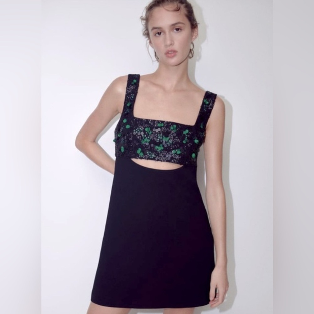 Zara Sz M Blogger Favourite Black Embellished Bedazzle Mini Party Dress